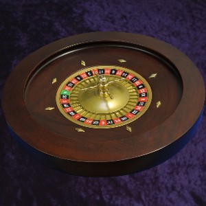 Mahogany finish roulette wheel 45cm / 18'' diameter Photo